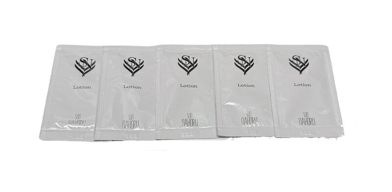 Rakuten - 【ゆうパケット選択で送料無料】サンナホル　ナチュラルWMローション　 お試しパック3ml×5枚