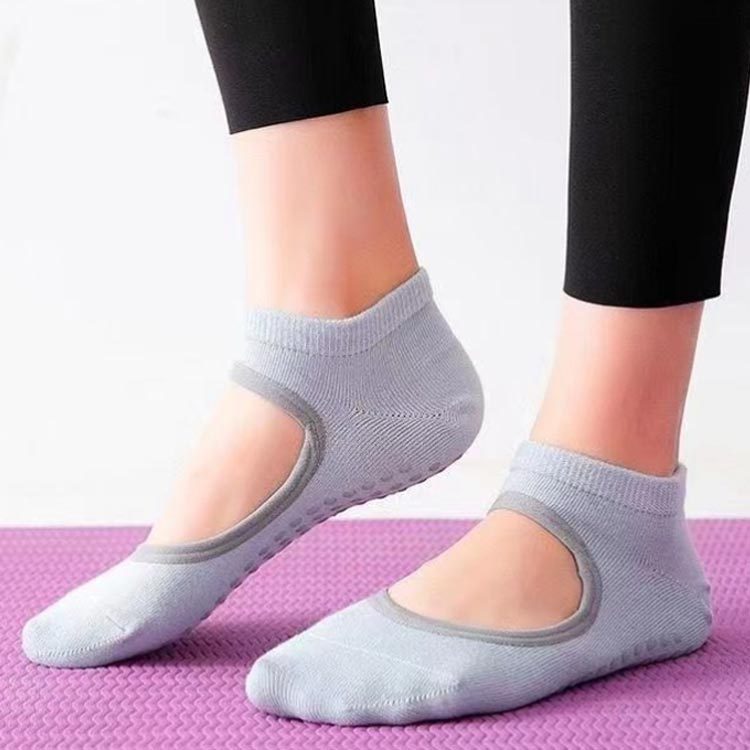 ヨガ ソックス ヨガソックス 滑り止め 靴下 ヨガウェア くつした くつ下 よが そっくす ヨガ ウェア トレーニングウェア スポーツウェア トレーニング ジム ヨガソックス ダンス バレエ ソックス ゴルフ テニス ストレッチ かっこいい 送料無料