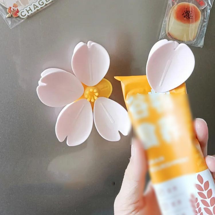 可愛い 桜 クリップ マグネット 冷蔵庫 6組セット さくら マグネットクリップ 袋留め メモ 磁石 冷蔵庫をおしゃれに かわいい クリップ 袋止め 袋留め キッチン用品 キッチン雑貨 袋止めクリップ オブジェ 収納 保存グッズの商品画像 3