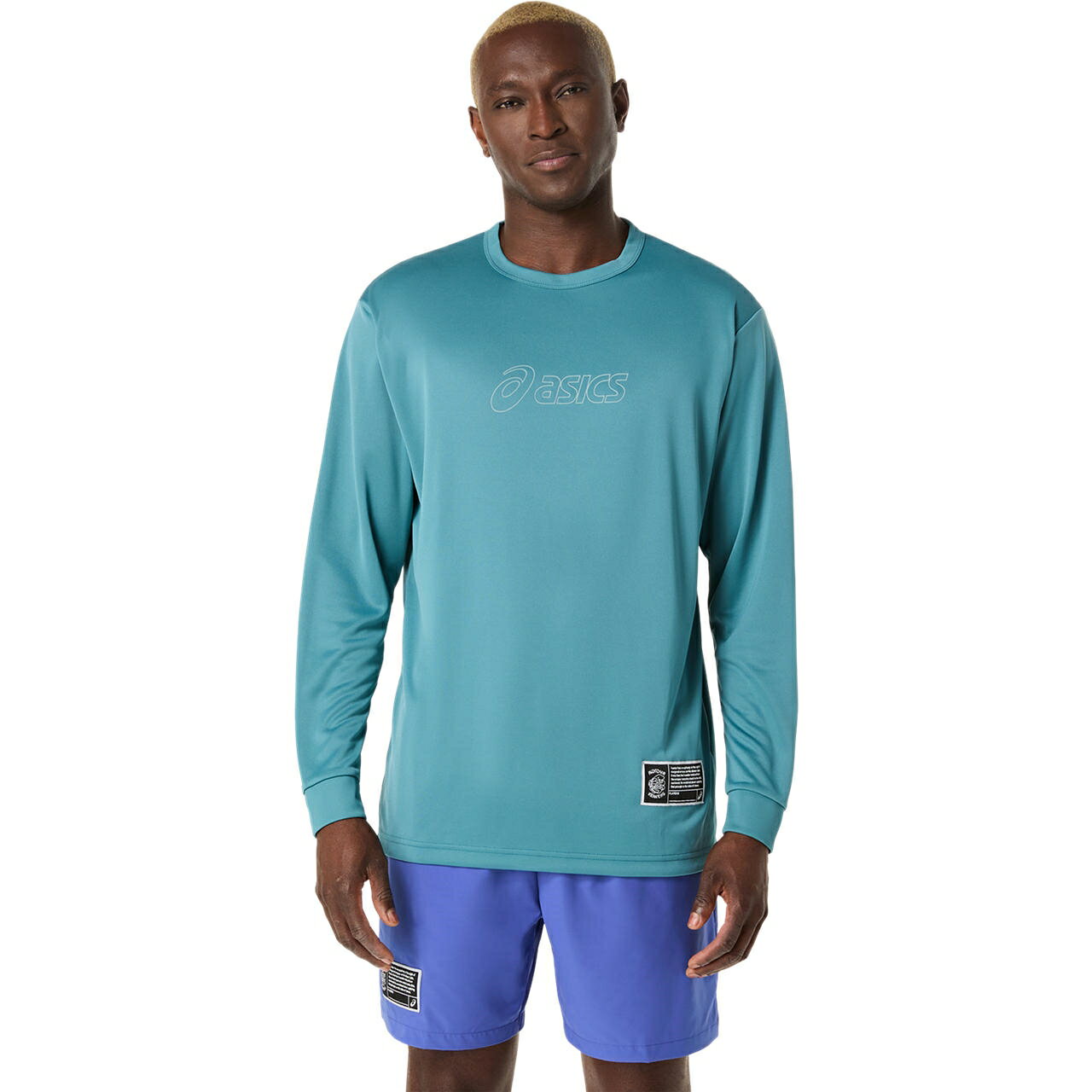カラー名：アトランティスブルサイズ：M|L|XL|2XL|3XLシリーズ：25AW NEWSILVER生産国：Indonesia規格：ポリエステル100%MIDTOWN KRAKENSアイテム、秋口から活用しやすい長袖シャツMIDTOWN KRAKENSアイテム、秋口から活用しやすい長袖シャツ前面にASICSロゴ、背面にMIDTOWN KRAKENSのマークが印刷された長袖シャツ。オリジナルのピスネームを左裾部分に縫い付け。アシックスオリジナルサイズバスケットボール / ロングスリーブ / 長袖 / ロンT / 練習 / ジム / トレーニング / 部活 / 普段使い / 秋冬 / 2063A426-400