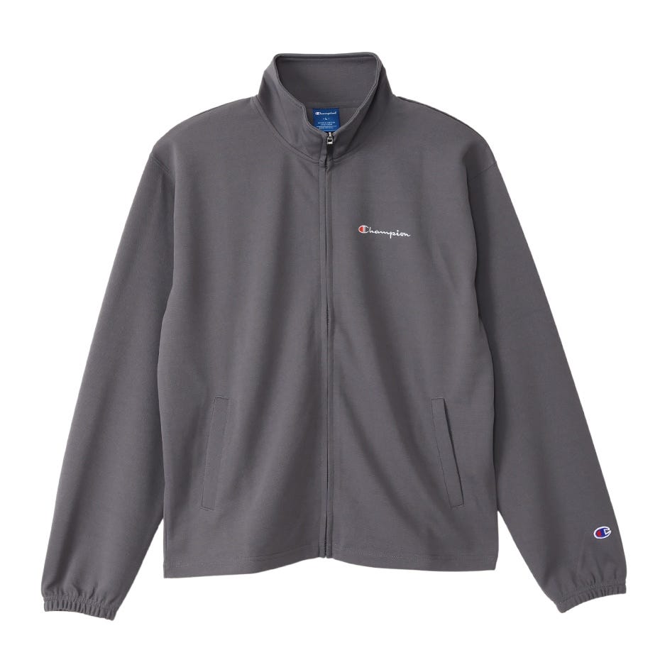 品名：ZIP_JACKETカラー名：ミディアムグレーサイズ詳細：M : 身丈 (cm)68 | 身幅 (cm)54 | 肩幅 (cm)48.2 | 袖丈 (cm)60.8L : 身丈 (cm)70 | 身幅 (cm)56 | 肩幅 (cm)50 | 袖丈 (cm)63XL : 身丈 (cm)72 | 身幅 (cm)58 | 肩幅 (cm)51.8 | 袖丈 (cm)65.2サイズはアメリカ企画サイズではなく、日本企画サイズです。実際のサイズと若干の誤差が生じる場合がございます。±2cmまでを許容範囲としております。洗濯により若干の縮みがございます。モニタなどの環境で、写真と実際の商品とは色が多少異なる場合があります。※商品によってはどうしても若干の誤差が発生してしまいます。　1-2cmの誤差はあらかじめご了承ください。商品の説明：環境に配慮されたリサイクルポリエステル100％で、ヒートアップした身体を素早くドライにし、COOLで快適な状態を保つ機能素材「C VAPOR(R)」のカノコ素材を使用したジップジャケットです。袖口はゴム仕様で、左胸にChampion（チャンピオン）ロゴを刺繍しています。同素材を使用したロングパンツ（C3-YSF01）も展開しているので、セットアップでの着用もオススメです。※3L-5Lの大きなサイズ（C3-YSE01L）も展開しています。素材・材質：Dry Piqueポリエステル100％原産国：中国スポーツ / スポーツウェア / バスケ / バスケットボール / チャンピオン / ヘインズ / ウェア / 上着 / ジャージ / ジップ / ジッパー / ジャケット / 運動 / 部活 / トレーニング / フィットネス / 学校 / ジム / 日常 / 防寒 / C3YSE01-050
