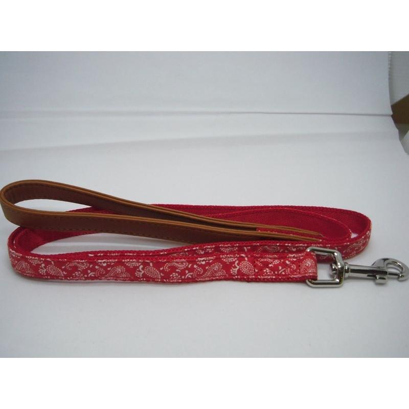 （株）リードッグ PZTLーSーRD ペイズリーリード S レッド 犬 用品 引き紐 4580298526933 {NP}