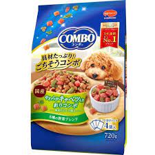 Old Dogs - 日本ペットフード（株） コンボ ドッグ やわらかキャベツ入り 720g 犬 フード ドライ 4902112008119 {SK}