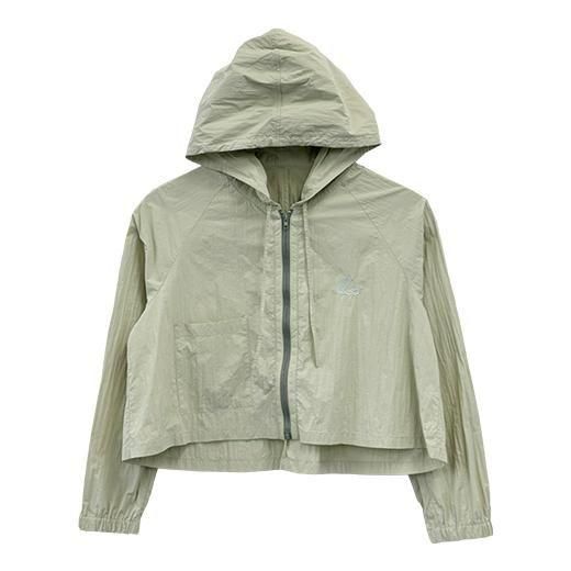 品名：L_UVポンチョパーカー_U_SGRカラー名：シャーベットグリーンサイズ詳細：サイズ表(cm)S〜M：身丈52 身巾121.2 裄丈76.5L〜O：身丈53.5 身巾129.2 裄丈78.5※商品によってはどうしても若干の誤差が発生してしまいます。　1-2cmの誤差はあらかじめご了承ください。商品の説明：2026SSカタログより登場の新作アイテムです。素材・材質：ナイロン100%原産国：中国製2026 CollectionUVカットジャケット / ウインドブレーカー / アウター / 裏メッシュ / スポーツ / スポーティー / トレーニング / カジュアル / デイリー / XLW3205-