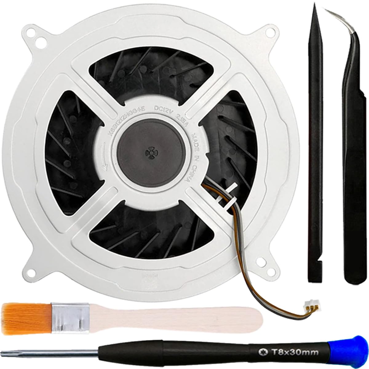 商品情報 商品の説明 互換性： ソニー用 プレイステーション用 5 PS5用 シリーズ 12047GA-12M-WB-01 12V 2.4A 23 の刃ファンのための冷却ファンの取り替え、 一般的なG12L12MS1AH-56J14 17ブレードファン用。 特徴 低騒音、低温、長時間の使用 仕様 P / N：KSB1212HG4E Nosieレベル：20 dB 電圧 DC12V 電流： 2.4A ワット数: 3W コネクタ 3ピン パッケージが含まれています： 1 x内部冷却ファン 1 xプライツール 1 xピンセット 1 xクリーニングブラシ 1 x T8ドライバー 主な仕様 【幅広い互換性】 交換Sony用 Playstation 5用 PS5用 Series 12047GA-12M-WB-01 12V 2.4A 23ブレードファンとGeneral G12L12MS1AH-56J14 17ブレードファンの交換用クーリングファンです。【メンテナンス交換】用PS5用CPU内蔵冷却ファンは、故障、破損、損傷した内蔵冷却ファンの交換に適しており、ゲーム体験を向上させます。【低騒音】 内部冷却ファンアクセサリーは、動作時にわずか20デシベルの音しか発しないことがテストされており、音の分類では静かなレベルです。お使いの機器が17枚羽根ファンからのブーンという低周波ノイズに常に悩まされている場合は、この23枚羽根冷却ファンが最適です。【仕様 】 P/N：KSB1212HGG4E、ノジーレベル：20Db、電圧： DC12V, 電流: 2.4A, ワット数: 3W, コネクター： 3ピン【プレミアム素材 】 内部静音クーラーファン交換部品はABSと金属材料で作られ、高温耐性、耐摩耗性、耐腐食性、長寿命、良好な導電性、安定性と耐久性を持っています。【取り付け簡単】キットに含まれるドライバーなどの取り外し工具を使用するだけで、破損したり古くなったりしたPS5コンソール内蔵クーラーファンを簡単かつ便利に交換できます。【パッケージ内容】 1 x 内部冷却ファン、1 x ピンセット、1 x クリーニングブラシ、1 x T8 ドライバー。 # 【送料無料】ZHUROUPU PS5用 内部冷却ファン 20DB 12V 23 ブレード 2.4A 交換用 KSB1212HGG4E 低ノイズクーラーファン Sony用 Playstation 5 12047GA-12M-WB-01 一般 G12L12MS1AH-56J14 交 ゲームを長時間楽しむと、ゲーム機が熱を持ってしまうことがあります。特にプレイステーション5（PS5）は、高性能ゆえに温度管理が重要です。ダメージを受けないように冷却が必要ですが、音が気になることも多いですよね。そんな悩みを解消するのが、ZHUROUPUの内部冷却ファンです。この商品は、低騒音ながら高性能で、PS5の冷却をサポートします。結果として、快適なゲーム環境を提供します。交換が簡単で、必要な工具も揃っているため、初めての方でも安心です。さあ、この冷却ファンでゲームの楽しさを守りましょう。 ## 低騒音での冷却性能が頼りになる ZHUROUPUのPS5用内部冷却ファンは、ただ単に風を送るだけではありません。静音技術が組み込まれており、運転中の騒音レベルはわずか20デシベルです。これは、通常の会話の音量の半分以下で、非常に静かな環境を保つことができます。お子様がいる家庭や、集中してゲームを楽しみたい方には特におすすめです。 また、冷却ファンのデザインも特徴的です。23枚のブレードを使用しており、大気を効率よく取り込むことができるため、放熱性能が向上しています。このため、PS5が負荷の高いゲームをプレイしている際にも、安定した温度を保つことができます。これにより、ゲーム機へのダメージを抑え、機器の長寿命化にも寄与します。 具体的には、冷却ファンは12V、2.4Aの電源で動作し、安定した電力供給が行われています。これにより、省エネルギーで高効率の冷却を実現しています。特に、長時間ゲームをする方には、この電力効率の良さが嬉しいポイントです。 ファンが動く際の風の強さも非常に重要です。風量が豊富であるため、しっかりと熱を逃がすことができます。インターネットを通じていくつかのレビューを読むと、多くのユーザーからその高い冷却性能に好評が寄せられています。高負荷なゲームをプレイしても安心の一品です。 ## 簡単取り付けで自分で交換可能 ZHUROUPUの冷却ファンは、取り付けが非常に簡単です。商品には、必要な工具がすべて揃っているため、これから自分でメンテナンスをしてみようと考えている方に最適です。具体的には、プライツール、ピンセット、クリーニングブラシ、T8ドライバーが用意されています。 取り付け手順も明確で、特別な技術がなくても難なく行えます。まずはPS5のカバーを外し、古いファンを取り外します。その後、新しいファンを所定の位置に取り付けるだけで完了です。特に初心者でも手軽に行えるのが大きな利点です。 また、ファン交換の際には、内部の清掃も行うことをおすすめします。クリーニングブラシを使えば、ホコリを取り除き、より効率的に冷却性能を発揮できます。このメンテナンスによって、冷却効率がさらに向上し、PS5の性能を最大限引き出すことができるでしょう。 ユーザーからのフィードバックによると、取り付け後の性能向上は顕著で、多くの方が以前のファンとの違いを実感しています。このように、手軽さと効果の両方を兼ね備えた冷却ファンは、PS5オーナーにとって良い投資になります。 ## 高品質な素材が耐久性をサポート ZHUROUPUの内部冷却ファンは、高品質な素材で作られています。主にABS樹脂と金属が使用されており、耐熱性、耐摩耗性、耐腐食性に優れています。これにより、長い間使っても性能が落ちにくく、安心して使用できます。特に長期間使用しても色あせや劣化が少なく、見た目も美しい状態を保ちます。 また、ファンは3ピンのコネクタを持っており、これが設計の一部としてしっかりとした接続を保証します。このため、通電中も安定した性能を維持することができます。 さらに、ZHUROUPUの冷却ファンは、製造過程で厳しい品質管理が行われているため、不良品が出にくいのも大きなポイントです。これによって、購入後すぐに問題が発生することが少なく、安心して使用できるでしょう。 この商品は、価格と性能のバランスも優れています。無理のない価格設定で、しっかりとした性能を持つため、コストパフォーマンスも高いと評価されています。特に、これからゲームを始めようと思っている方や、手軽にメンテナンスをしたい方にとって理想的な冷却ファンと言えます。 ## 購入時の注意点 ZHUROUPUの冷却ファンを購入する際には、いくつか注意が必要です。まず、互換性を確認することです。このファンは、特定のモデルのPS5に対応しているため、必ず製品情報を確認してから購入しましょう。また、取り付けが簡単ではありますが、初めて行う方は導入マニュアルをしっかりと読み込むことをおすすめします。 他の冷却方法と併用することも考慮すると良いでしょう。例えば、冷却スタンドや外部ファンなどと組み合わせることで、より強固な冷却体制を整えることができます。このように、ZHUROUPUの冷却ファンは、単独の使用でも効果的ですが、併用することで真のポテンシャルを発揮します。 さらに、製品到着後はすぐに内容物を確認しましょう。万が一不具合があった場合には、早急にサポートを受けることが重要です。安心してお使いいただくために、まずは検品を行いましょう。最後に、長期間の使用を考慮し、冷却ファンと共に定期的なメンテナンスも忘れずに行うことが、機器の寿命を延ばす秘訣です。 ## まとめ - ZHUROUPUの冷却ファンは、静音性が高く20dbと非常に静か。 - 取り付けが簡単で、工具も全て付属しているため初心者にも優しい。 - 高品質な材料で作られており、耐久性が非常に高い。 - 冷却性能が高く、長時間のゲームプレイを安心して楽しめる。 - 購入前に互換性を確認し、取り付け説明書を読むことをお忘れなく。 この冷却ファンで、快適なゲームライフをお楽しみください。また、家族や友人と一緒にゲームを楽しむ際にも、静かな環境を保つことができるため、おすすめです。