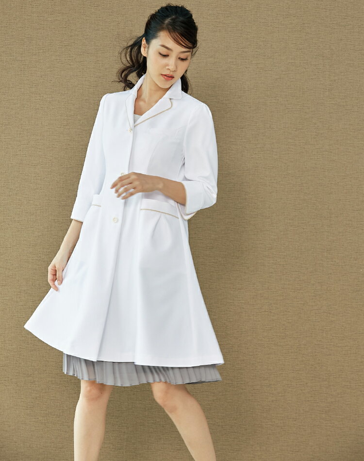 EN121-11 住商モンブラン レディスドクターコート