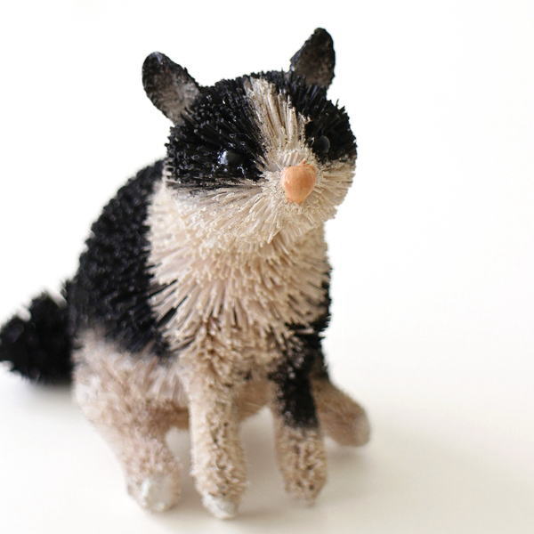 たわし アニマル ハチワレ 猫 置物 オブジェ おしゃれ かわいい 可愛い 小さい 動物 ヤシ エスニック ..