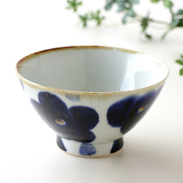 お茶碗 おしゃれ 陶器 ご飯茶碗 飯碗 日本製 波佐見焼 和食器 和風 和モダン 焼き物 食器 かわいい シンプル 飯碗 藍花