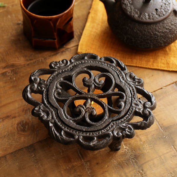 ポットウォーマー キャンドル ティーウォーマー アイアン 鉄 鋳物 アロマウォーマー 鍋敷き お皿 料理 ..