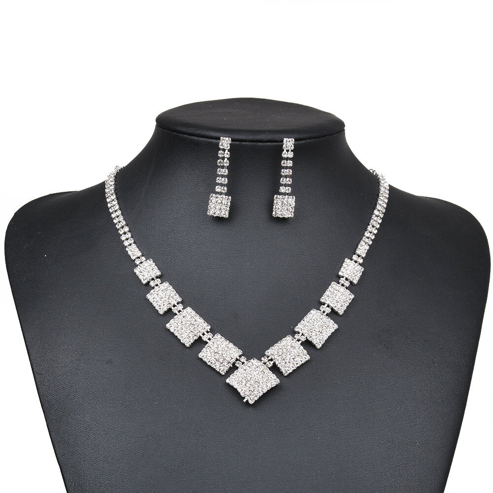 ウエディング ネックレス イヤリング セット フラワー ブライダル アクセサリー 花嫁 ネックレス ピアス キラキラ ジルコニア クリスタル 誕生日 クリスマス...