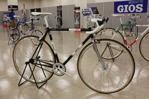 【最大5000円オフクーポン+P最大24倍(9/2120時より)】2019モデルGIOS(ジオス)VINTAGEPISTA(ヴィンテージピスタ)【スタンダードカラー】シングルスピードバイク【送料プランB】【完全組立】【店頭受取対応商品】