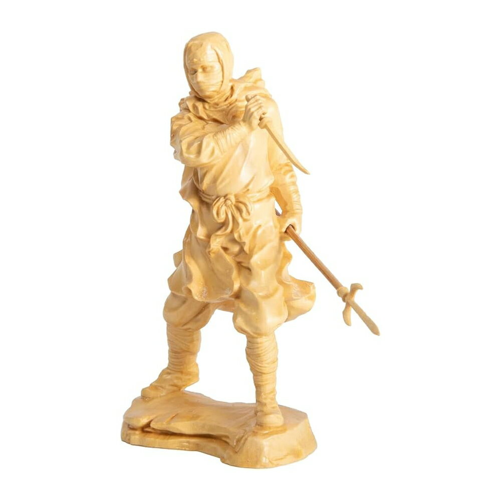 HASEL ハセル ～ 時代、時を超えて当時の英雄の活躍に想像を巡らす ～ 憧れや尊敬、はたまた恋心であり、想いを”馳せる”ことを情緒的に表現した。 【職人のこだわり】 細部までこだわった彫刻を施し、持ち物ひとつをとっても細部まで表現されています。 瞳の大きさや線の深さひとつで表情が変化する為、卓越した技術が求められる工程です。 ※モニターの発色により実際と異なる場合があります