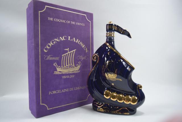【未開栓】ラーセン LARSEN ブルー バイキング シップ 700ml 箱付 【中古】