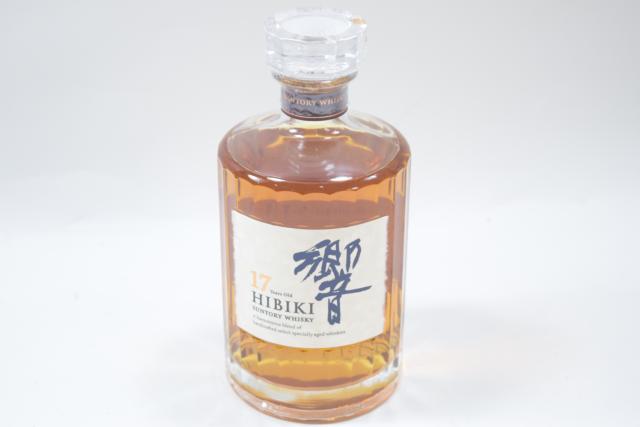 【未開栓】サントリー 響 17年 700ml 【中古】