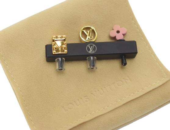 【中古】LOUIS VUITTON ルイヴィトン フォンプラグ アイコニック 3ピース イヤホンジャック M60904 その他