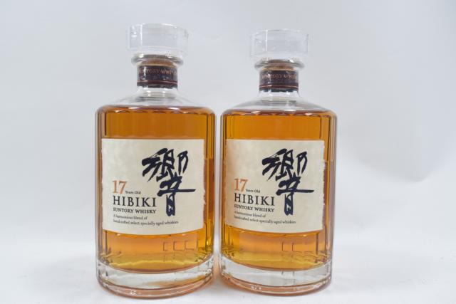 【未開栓】サントリー 響 HIBIKI 17年 700ml ウイスキー 2本セット 休売品 品薄 送料無料 【中古】