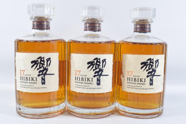 【未開栓】サントリー 響 HIBIKI 17年 700ml 3本セット 【中古】