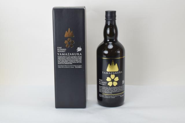 【未開栓】YAMAZAKURA ヤマザクラ 山桜 黒ラベル ウイスキー 700ml 箱付 【中古】