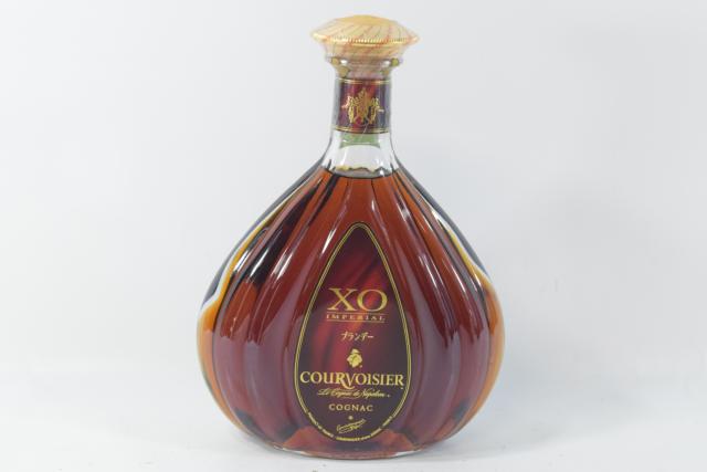 【未開栓】クルボアジェ COURVOISIER XO 700ml 【中古】