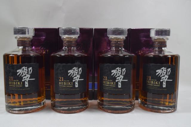 【未開栓】サントリー ウイスキー 響 HIBIKI 21年 700ml 箱付 希少 4本セット 送料無料 【中古】