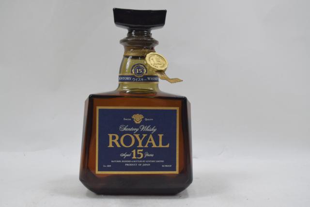 【未開栓】サントリー ウイスキー ローヤル(ROYAL) プレミアム 15年 700ml 送料無料 【中古】