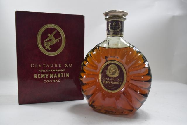 【未開栓】レミーマルタン REMY MARTIN CENTAURE XO セントー グリーンボトル 700 古酒 箱付 送料無料 【中古】