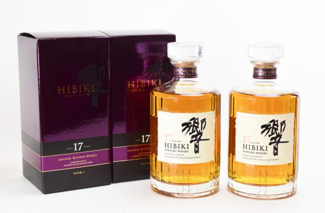 【未開栓】サントリー 響 17年 ウイスキー 700ml 箱付 休売品 希少 送料込み 2本セット まとめ 【中古】