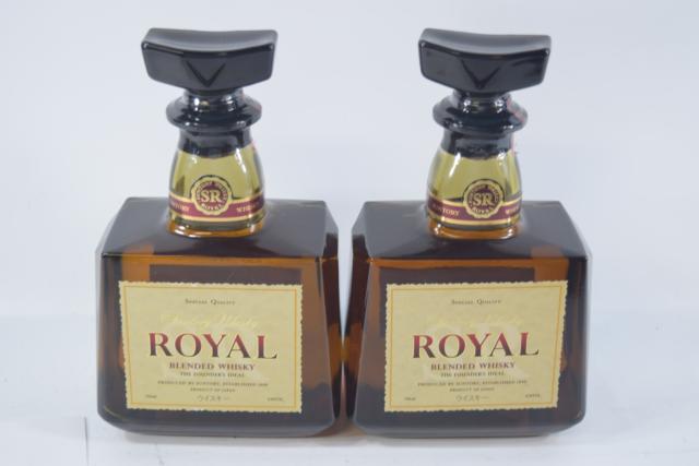 【未開栓】サントリー ROYAL ローヤル 700ml 2本セット 【中古】