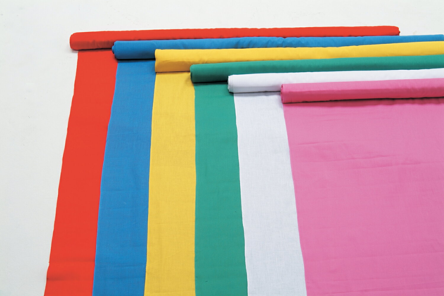 型番14131 商品説明とっても丈夫な布製 商品サイズ巾1.1m×3m セット内容全6色 入数15
