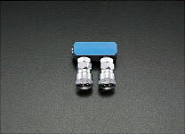 型番EA140DN-2 商品説明●型…20型●使用圧力…1.5MPa●材質…合金●ねじサイズ…Rc(PT)1/4”(ボディ側)●連数…2連●サイズ…65(W)×19(D)×70(H)mm ★注意事項★商品画像に複数商品が載っており、番号やアルファベットが記載されている商品がございます。その場合は、「商品番号の末尾」に記載されている番号やアルファベットの商品のみが納品されます。ご注意ください。※上記に関する返金・返品対応は受け付けません。