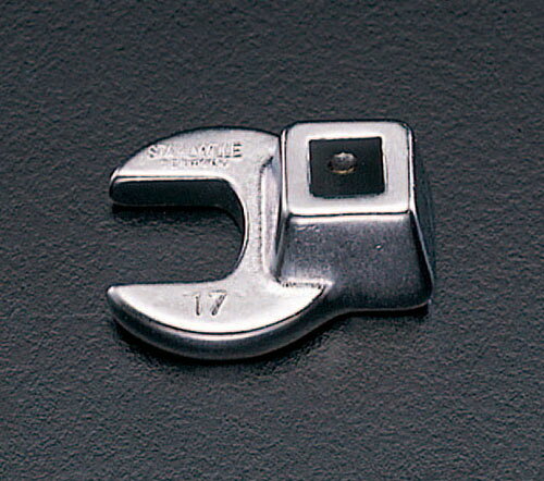 型番EA617YS-25 商品説明●差込角…3/8"●対辺…25mm●材質…クロム合金鋼●スパナ部外径(b；mm)…45●スパナ部厚み(a；mm)…8●全長(L;mm)…47●重量(g)…75●差込部中心〜リング中心の長さ(S；mm)：26.4●クロムメッキ●ソケットやレンチ類の入らない、奥まった場所の作業に●タイロッドのロックナットや配管周りに最適です。 ★注意事項★商品画像に複数商品が載っており、番号やアルファベットが記載されている商品がございます。その場合は、「商品番号の末尾」に記載されている番号やアルファベットの商品のみが納品されます。ご注意ください。※上記に関する返金・返品対応は受け付けません。