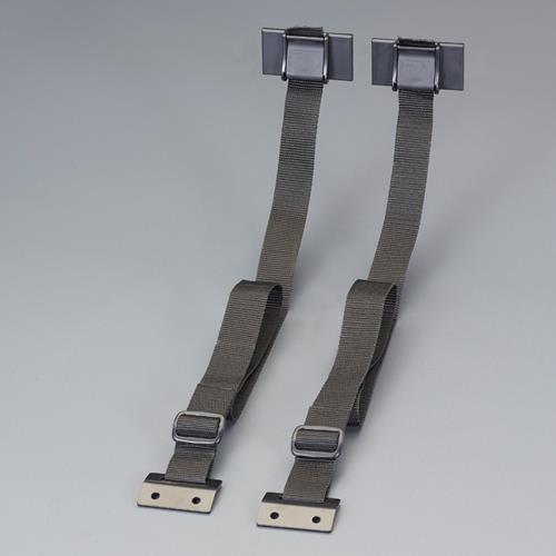 型番EA979D-187 商品説明●仕様…バックル+固定金具●対象テレビ…〜70型●取付範囲…705mm以下（対象テレビからテレビ台までの長さ）●ベースサイズ…65×30mm（金具部：45×30mm）●ベルト長さ…70cm●材質…バックル：PPO(難燃性)　金具：スチール　ベルト：ポリプロピレン　粘着：VHB●入数…2個●取り外し用ジグあり（バックルタイプのみ）●テレビの前方転倒による事故や家具の破損防止に●固定金具：テレビ台にビス止めでしっかり固定●バックル：テレビの背面にネジ穴がない場合やテレビ台にビス止めしたくない方におすすめ ★注意事項★商品画像に複数商品が載っており、番号やアルファベットが記載されている商品がございます。その場合は、「商品番号の末尾」に記載されている番号やアルファベットの商品のみが納品されます。ご注意ください。※上記に関する返金・返品対応は受け付けません。