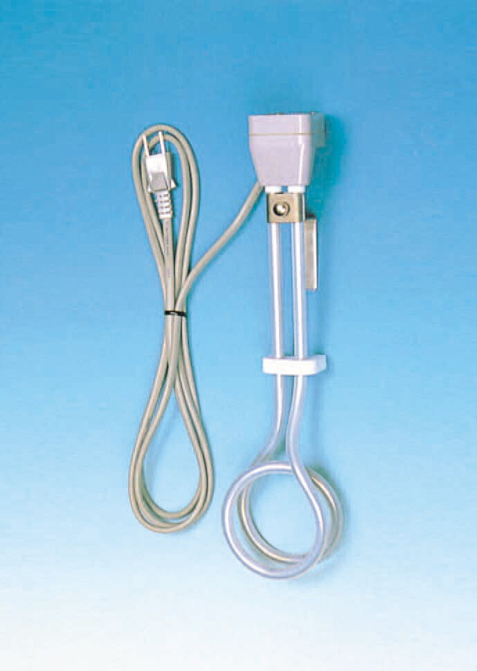 型番101-76215 商品説明【仕様】品番：KSW-2C電圧：220V容量：2000W寸法A：470mm寸法B：200mm寸法C：280mm■特長・PTFEパイプで完全に被覆した耐薬品性、耐熱性、非接着性に優れた投込みヒーターです。（空焼防止のためササエまで液中につけて下さい。）・異種金属イオンが混じりません。・耐薬品加熱に万能です。（弗酸液、リン酸液、酸及びアルカリ液にも万能です。）