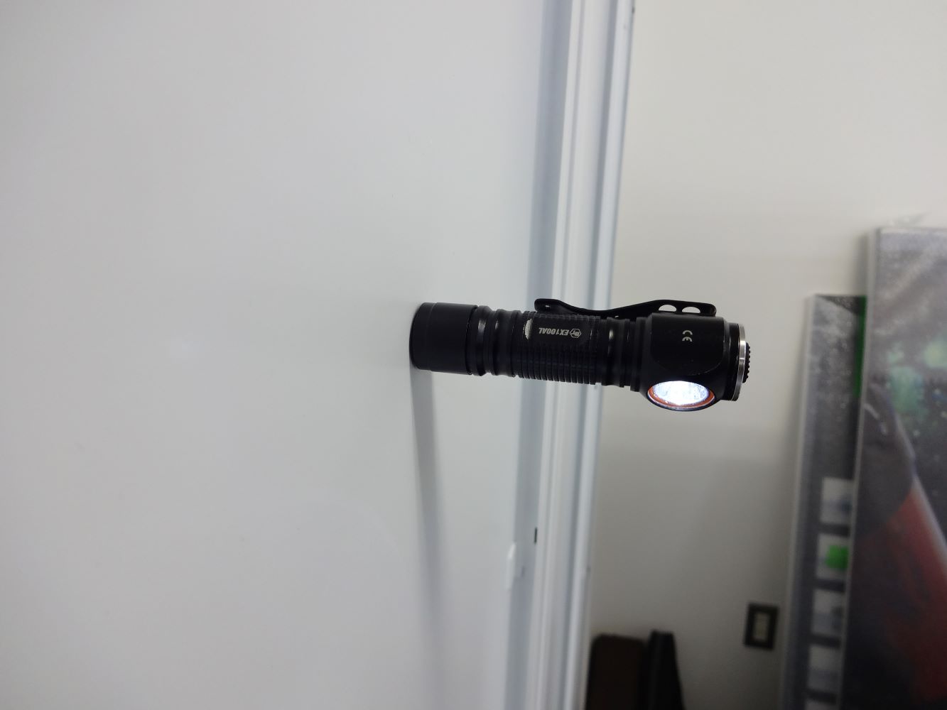 HALLOC　楽天市場店の【ポイント10倍】11/20~11/27 ブラックフライデーxポイントアップ(要エントリー) SIGHTRON BRIGHT TECH EX100AL ヘッドランプ 照明機器 軽量 観測 防水｜アングル2