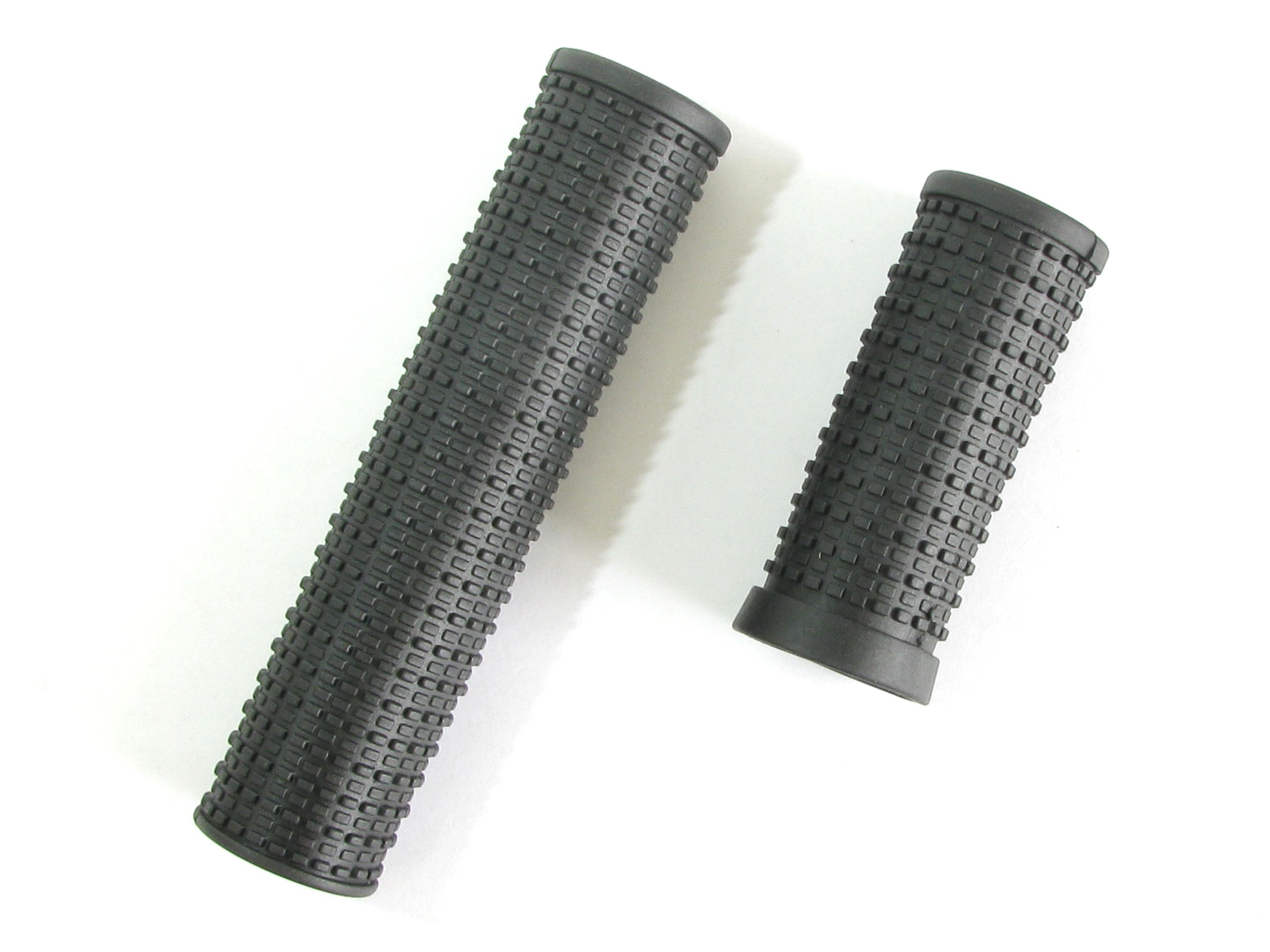 【ポイント10倍】12/1はワンダフルデー！TOP グリップCTB L／S 黒／黒 14700 自転車 アクセサリー ホビ..