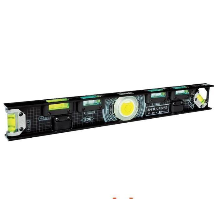 型番 HL-330M 商品説明 【特長】 こんな水平器を待っていた！！勾配計＋水平器＋マスレベル 校正証明書発行可能 【注意事項】 別途お見積り（ご希望の勾配設定可能・規格外サイズ（例えば1000mm）を製作可能） 【仕様】 サイズ(mm)：330 フレーム：アルミ製・Iビーム型フレーム・V溝付測定面 気泡管：丸型マス測定用気泡管・感度：1.33mm/m＝0.0764°・垂直、45度測定気泡管・感度：0.66mm/m＝0.0382°・水平、勾配（1/50、1/100、1/200）測定気泡管・感度：0.5mm/m＝0.0286° マグネット：スライド式マグネット搭載 重量：360g