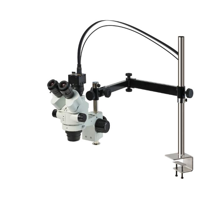 型番 L-KIT1267 商品説明 【特長】 カメラ付ズーム式三眼実体顕微鏡 自由度の高いロングアーム 顕微鏡作業と同時に、200万画素のカメラで観察状況の共有や撮影・録画・簡易計測を行える三眼実体顕微鏡です。 カメラはHDMIモニターに接続して使用します。 机などにクランプで取り付ける頑丈なロングアームにより、作業スペースを確保したまま使用時には引き出し、使用後は端へ避けるといった使い方が可能です。 【仕様】 （セット内容8点）L-471/L-472-0.5/L-852/L-546-20/L-503/L-503-1/L-711/L-711-1：L-471/L-472-0.5/L-852/L-546-20/L-503/L-503-1/L-711/L-711-1 作動距離：顕微鏡：84mm｜カメラ：84mm 視野：顕微鏡：14.3〜2.2mmφ｜カメラ：15×8.8〜2.5×1.4mm 倍率：顕微鏡：14〜90×｜カメラ：33〜210倍（16〜100倍）　※カメラ倍率は24型ワイドモニター（解像度1920×1080）使用時、（ ）はL-859使用時