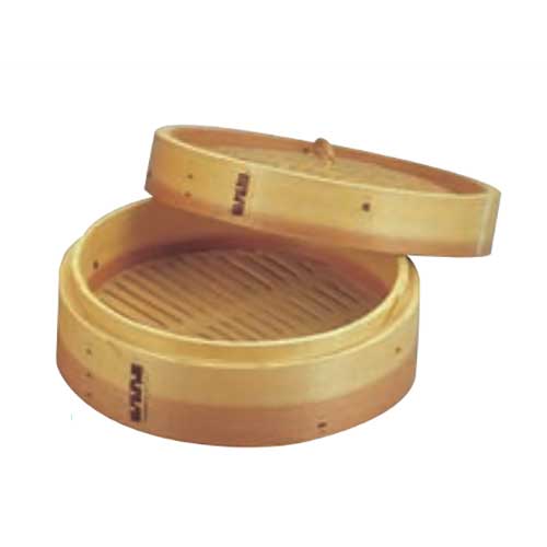 商品情報商品番号：7379200商品名：中華セイロ 身 10cm 安心コート 杉製 EBMメーカー：EBMその他：●内径×全高：φ82×55 内高31(mm)商品について安心コート 中華せいろ安全性が高く撥水性の強いフッ素樹脂MFUをセイロの素材の隙間から全体に染み込ませました。染み込んだMFUが保護被膜になり、細かなキズの発生や汚れ、油脂分やバイ菌の付着、水分の浸透を防ぎます。安心コートの5つのメリット(1) 水分の耐久性、強度がUPし、とても経済的(2) 油脂分などの汚れが付きにくく、美観を損ないません。(3) 水分をはじきやすい為、汚れをさっと落とせます。(4) 汚れが付きにくいので、カビ等の発生がしにくく衛生的(5) 食品衛生検査に合格していますので、安心してお使いになれます。●中華セイロ 蓋 10cm ご購入の方はこちら配送料について【ご注意】画面上の色はブラウザやご使用のパソコンの設定により実物と異なる場合があります。JANコード：4548170058606