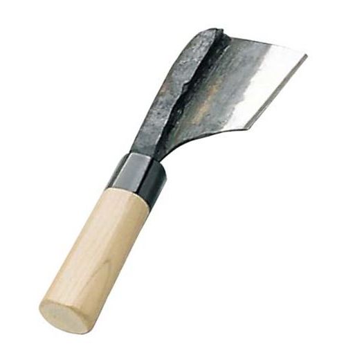 商品情報商品名：兼松作 日本鋼 うなぎさき 京型メーカー型番：0583100JANコード：4548170010468入り数：1サイズ(外寸mm)：全長：205サイズ(内寸mm)：-重量：185g材質：安来鋼3号商品について●業務用では一般的なラインで、刃研ぎも簡単にでき、取扱いがやさしい庖丁です。●熟練の庖丁鍛冶職人が、日本刀と同じ手法の火造り鍛造、焼入れ(硬度を出す)、焼きもどし(粘り強さを出す)を行った1丁ずつ全てが手作りの魂がこもった逸品です。●片刃●背厚：11.0mm配送料について※この商品は、全国 配送料無料 にてお届けいたします。※北海道・沖縄・離島や一部地域では追加配送料が発生致します。自動配信メールの金額に、配送料金は含まれておりません。ご注文内容の確認後、納期と配送料金につきまして、ご連絡させて頂きます。※ご注文前に配送料金の確認をご希望の方へ。「お問い合わせボタン」から、お求めの商品数・配送先のご住所をご記入頂き、お問い合わせ下さいます様お願い致します。