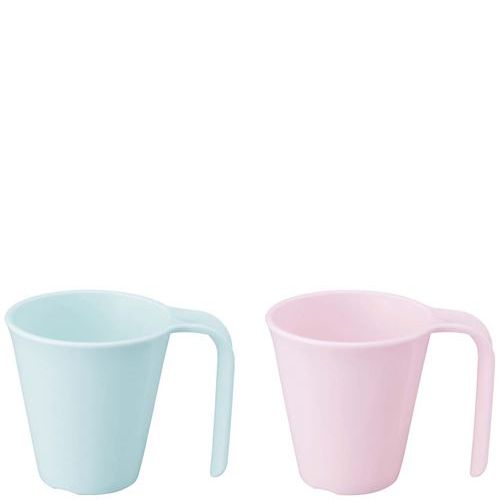 商品情報商品名：スマイルカップ 250ml ホワイト No.1732Wメーカー型番：2468330JANコード：4976391009785入り数：1サイズ(外寸mm)：径：82φ 110 高さ：85サイズ(内寸mm)：-重量：43g材質：ポリプロピレン樹脂レンジ：○洗浄機：○耐熱・耐冷温度：耐熱温度：120度製造生産国製造物を生産した国：日本特記事項電池で動くか：No有害な物質や危険物・または消防法・航空法上で危険物として規制されていますか？：NO商品について●持ち手がバータイプのコップです。●握力の少ない方も安心して持てるつくりです。●重ね収納ができます。●食器洗浄機使用可●電子レンジ使用可配送料について【ご注意】画面上の色はブラウザやご使用のパソコンの設定により実物と異なる場合があります。