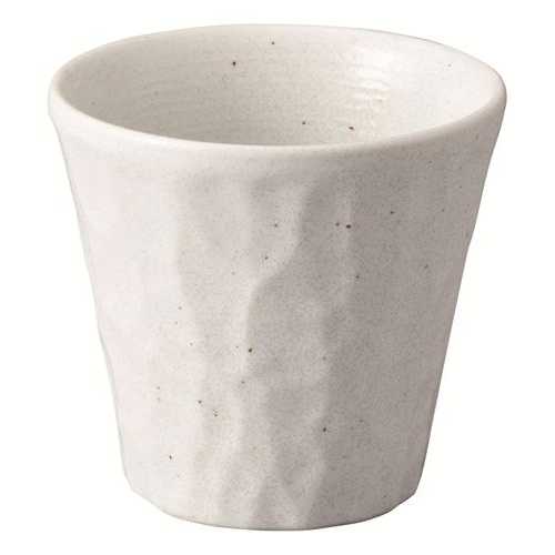 ■商品説明■商品名：79-79 白伊賀 けずり焼酎ロックメーカー：桐井陶器メーカー品番：79-79お届け数：1サイズ：9.2×8.6cm容量：280cc素材：磁器原産国：日本製【配送料について】【ご注意】画面上の色はブラウザやご使用のパソコンの設定により実物と異なる場合があります。