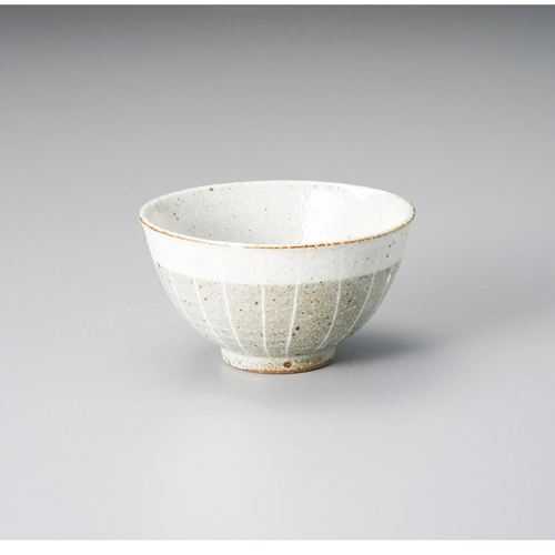 ■商品説明■商品名：象嵌十草新飯碗メーカー品番：346-119お届け数：1サイズ(cm)：口径11×6.2素材：陶器【配送料について】【ご注意】画面上の色はブラウザやご使用のパソコンの設定により実物と異なる場合があります。
