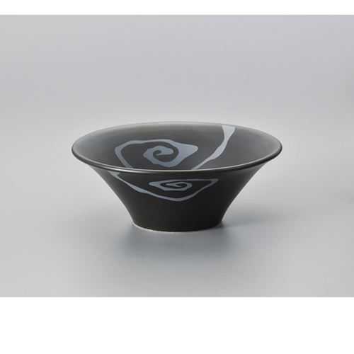 ■商品説明■商品名：黒マット雲竜7.0反丼メーカー品番：608-129お届け数：1サイズ(cm)：口径21×8素材：磁器【配送料について】【ご注意】画面上の色はブラウザやご使用のパソコンの設定により実物と異なる場合があります。