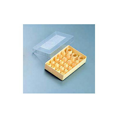 商品情報商品番号：7230400商品名：口金セット 31883 P.P製 小EBMコード：7230400TKG商品コード：8-1007-2001メーカー：EBMサイズ/内容量/重量：--- / 容量：- / 重量：その他：●セット内容：20ヶ入 星/直径3、直径4、直径5、直径7、直径9、直径10、直径11 各1 丸/直径6、直径8、直径10、直径13 各1 飾り/波の背、縦ミゾ、2つ穴、葉ッパ、片目、右バラ、左バラ、バラ 各1 アダプター2ヶ付 配送料について【ご注意】画面上の色はブラウザやご使用のパソコンの設定により実物と異なる場合があります。JANコード：4013528318836