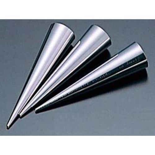 商品情報商品番号：2603100商品名：ステンレス ホーン型 No.571 三角型 3pcsセットEBMコード：2603100TKG商品コード：8-1087-1401メーカー：EBMサイズ/内容量/重量：直径30×128その他： 配送料について【ご注意】画面上の色はブラウザやご使用のパソコンの設定により実物と異なる場合があります。JANコード：4904940005711