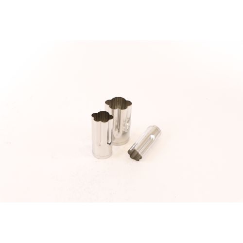 商品情報商品名：たかもりの生抜 3PC 福梅メーカー品番：077010JANコード：4949362077106規格:3PC材質:18-8ステンレス生産地:日本商品特徴●イラストは実物大ですが、多少の誤差が生じる場合があります。●ステンレス製●高さ:約40mm代々培われた匠の技。食材に＋αの価格を与える「かながた」です。配送料について。【ご注意】画面上の色はブラウザやご使用のパソコンの設定により実物と異なる場合があります。