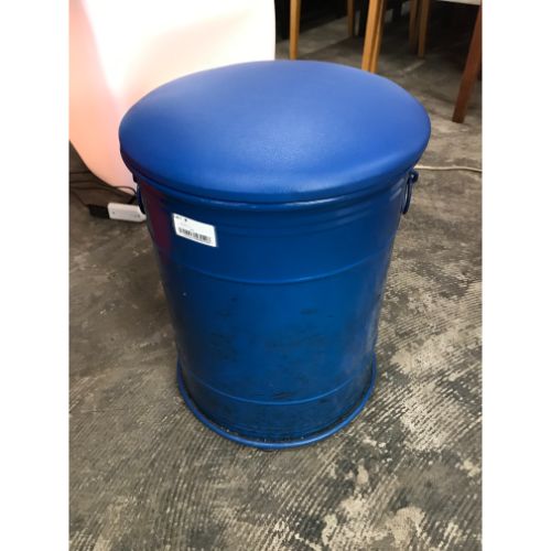 【中古】丸イス 青レザー 幅340×奥行340×高さ440 【送料無料】【業務用】【飲食店 店舗 厨房機器 イス 業務用イス】