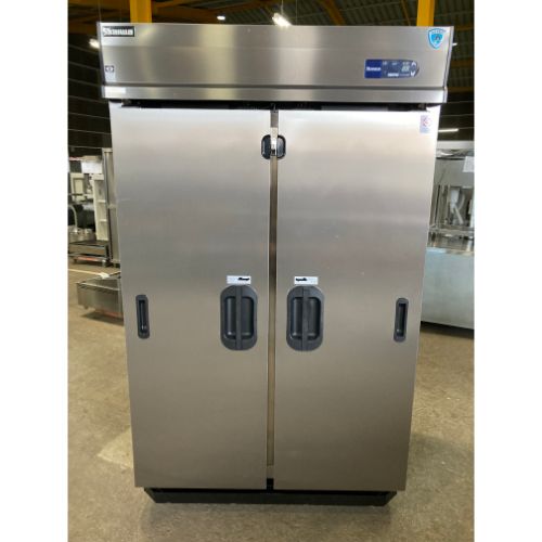 【中古】縦型冷蔵庫 スライド扉 大和冷機 401CD-S-EC 幅1200×奥行800×高さ1900 【送料別途見積】【業務用】【飲食店 店舗 厨房機器 冷蔵庫 業務用冷蔵庫】