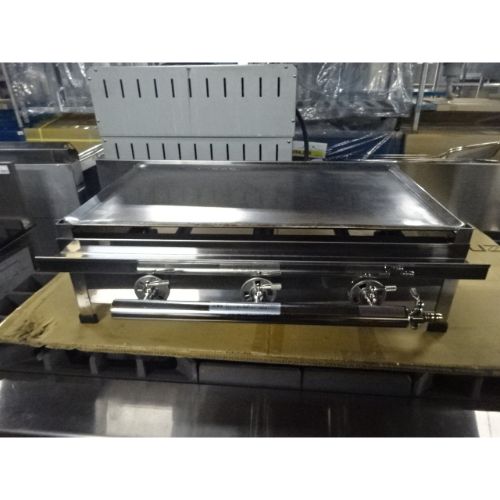 中古厨房 エイシン 電気グリドル RG-600 業務用鉄板 600×600×280 中古厨房 エイシン 電気グリドル RG-600 業務用鉄板 600×600×280