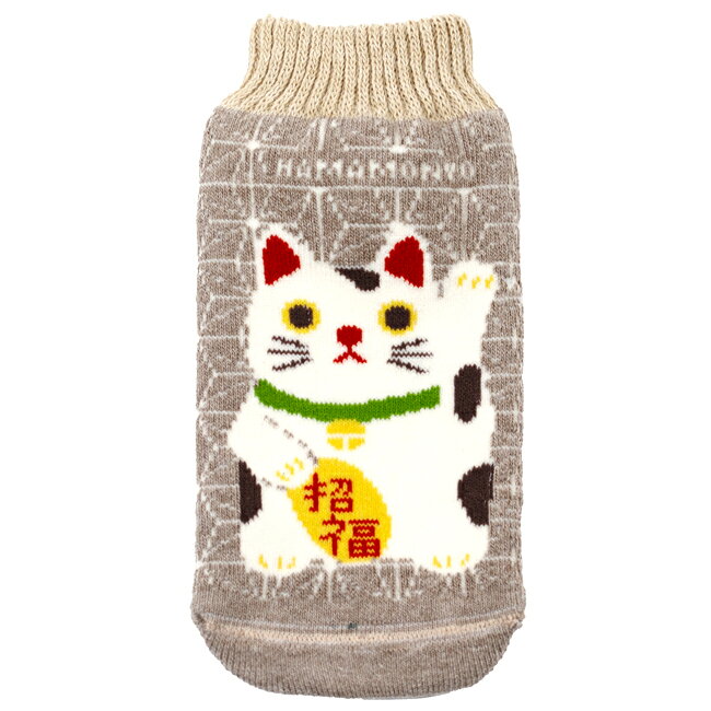 ▼商品詳細 【メール便配送について】 ・4点までメール便での配送を承っております。 ※5点以上お買い求めの場合は宅配便でのお届けです。 サイズ 9cm×19cm&emsp;※500ml～670ml 程度のボトルに対応 素&ensp;材 綿・アクリル・ポリエステル・ポリウレタン ※色合いはご覧頂く環境によって異なる場合があります。 ※長時間の保冷・保温には向きません。 ※この製品はほつれやすいため、ご注意ください。 特&ensp;徴 私だけにぴったりの "My Only" デザインが見つかる、ニット生地のボトルカバーです。 外側のニット生地と内側のパイル生地で様々な形状のボトルにフィットして、 結露等で出来た水滴を吸収します。柔らかく厚手の生地なので、ボトルが傷つくのを防ぎます。